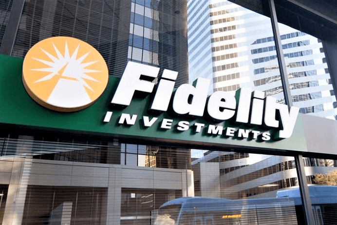 Crypto Companies Shift Funds to Asset Managers Including Fidelity Amidst Banking Turmoil