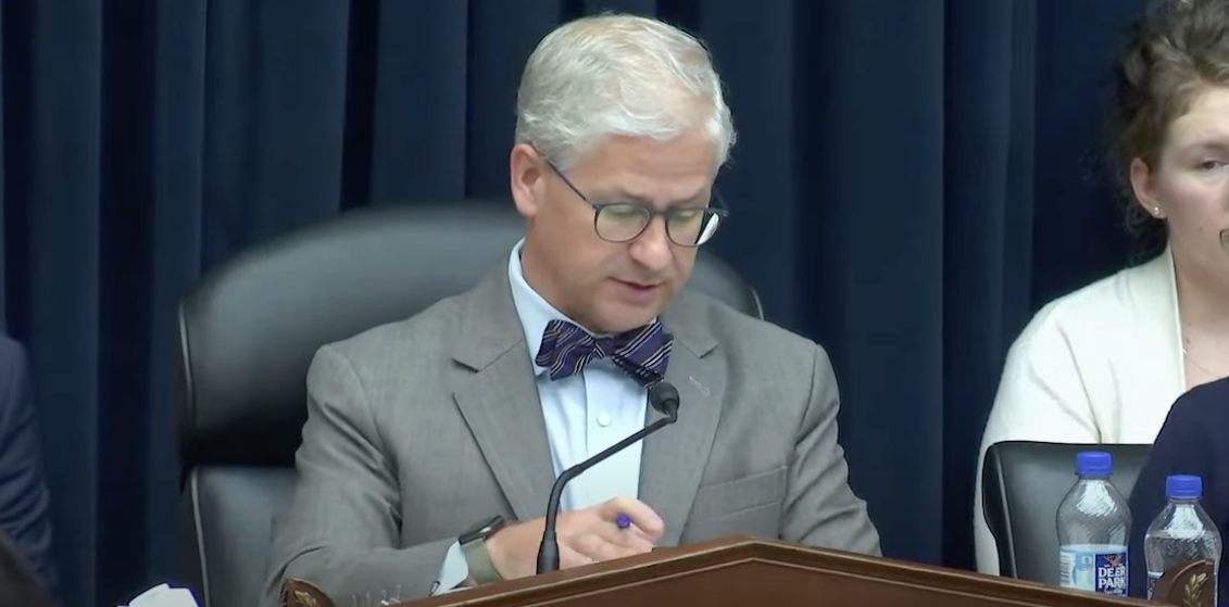 US House Financial Services Committee Chair Rep. McHenry Accuses SEC Chair of Avoiding Answering Questions thumbnail