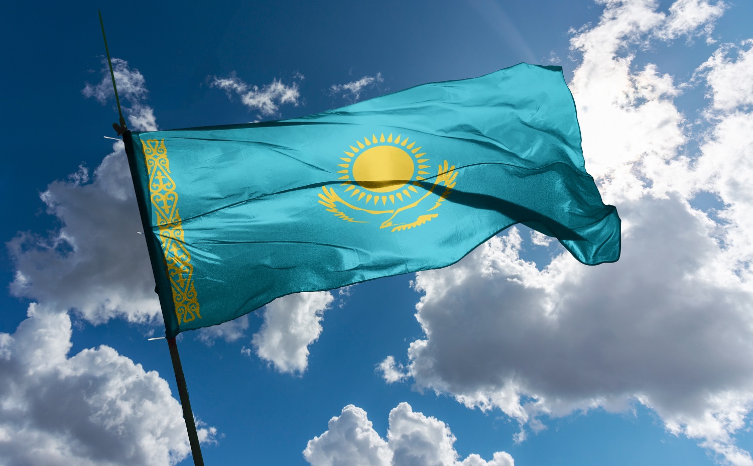 Полиция Казахстана закрыла фальшивую криптовалютную биржу и арестовала ее создателя