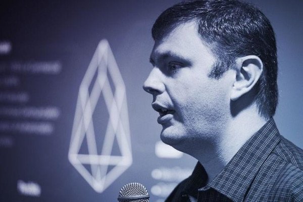Dan Larimer Returns With a 'Multi-Year Plan to Revitalize EOS'