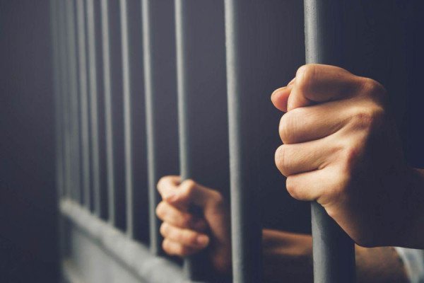 ‘Romantically Involved’ USD 3.8m XRP Thieves Sent to Prison for 7 Years