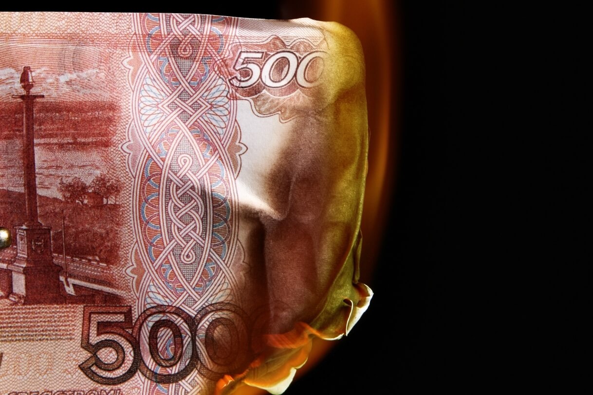 Russian Rubles Could Become ‘Worthless’ as Allies Target Central Bank After SWIFT Move