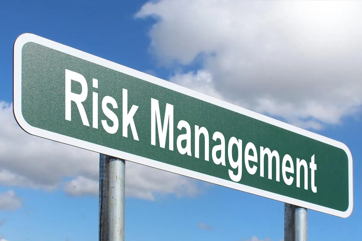 risk management on sign