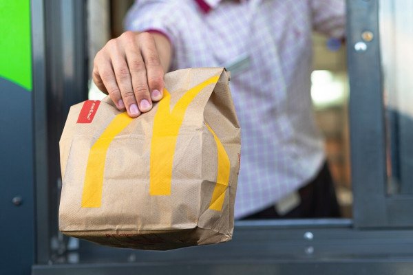 McDonald's beginnt mit der Annahme von Bitcoin und Tether in Lugano, Schweiz