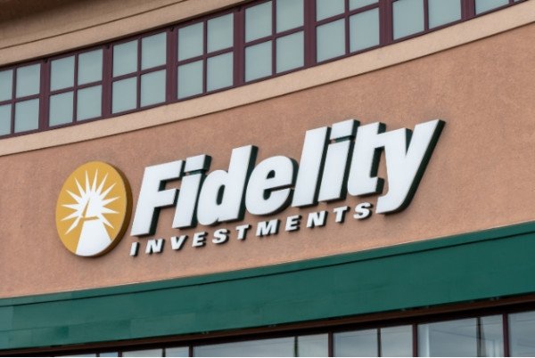 具有雄厚资金的加拿大资产管理公司富达 (Fidelity) 为其机构型客户增加以太坊的交易选项