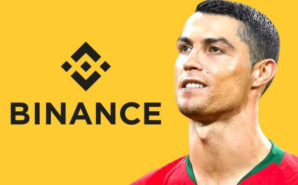 Binance Brengt Ronaldo De NFT Wereld In, Terwijl Manchester United Afscheid Neemt