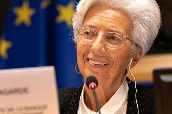 Christine Lagarde, President van Europese Centrale Bank, Pleit Voor Cryptoregulatie in de EU na Ineenstorting van FTX